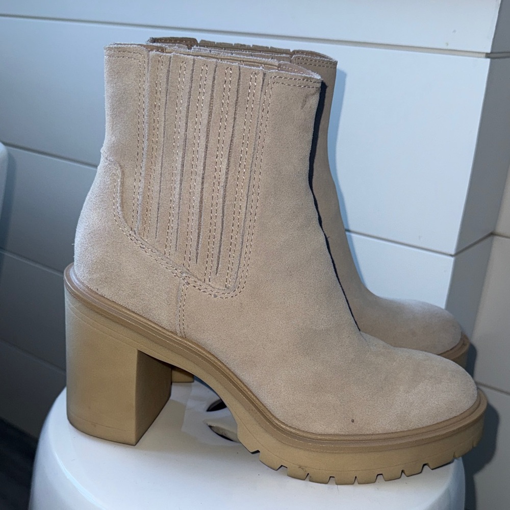 DV by Dolce Vita Beige Heeled Boots